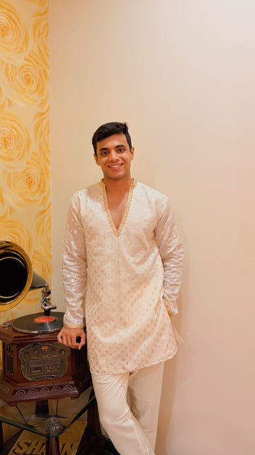 Zari Kurta
