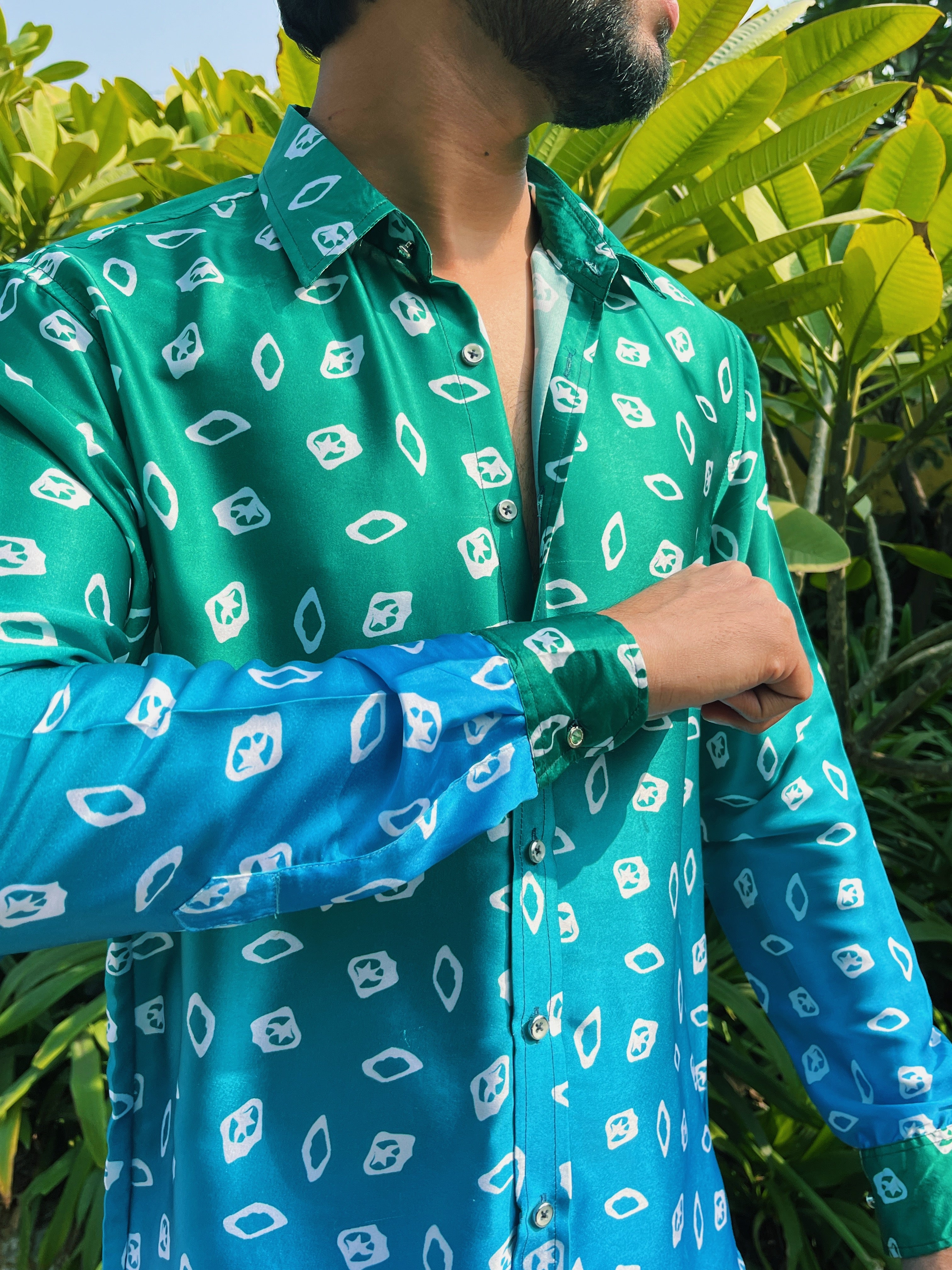 Oasis Gradient Shirt