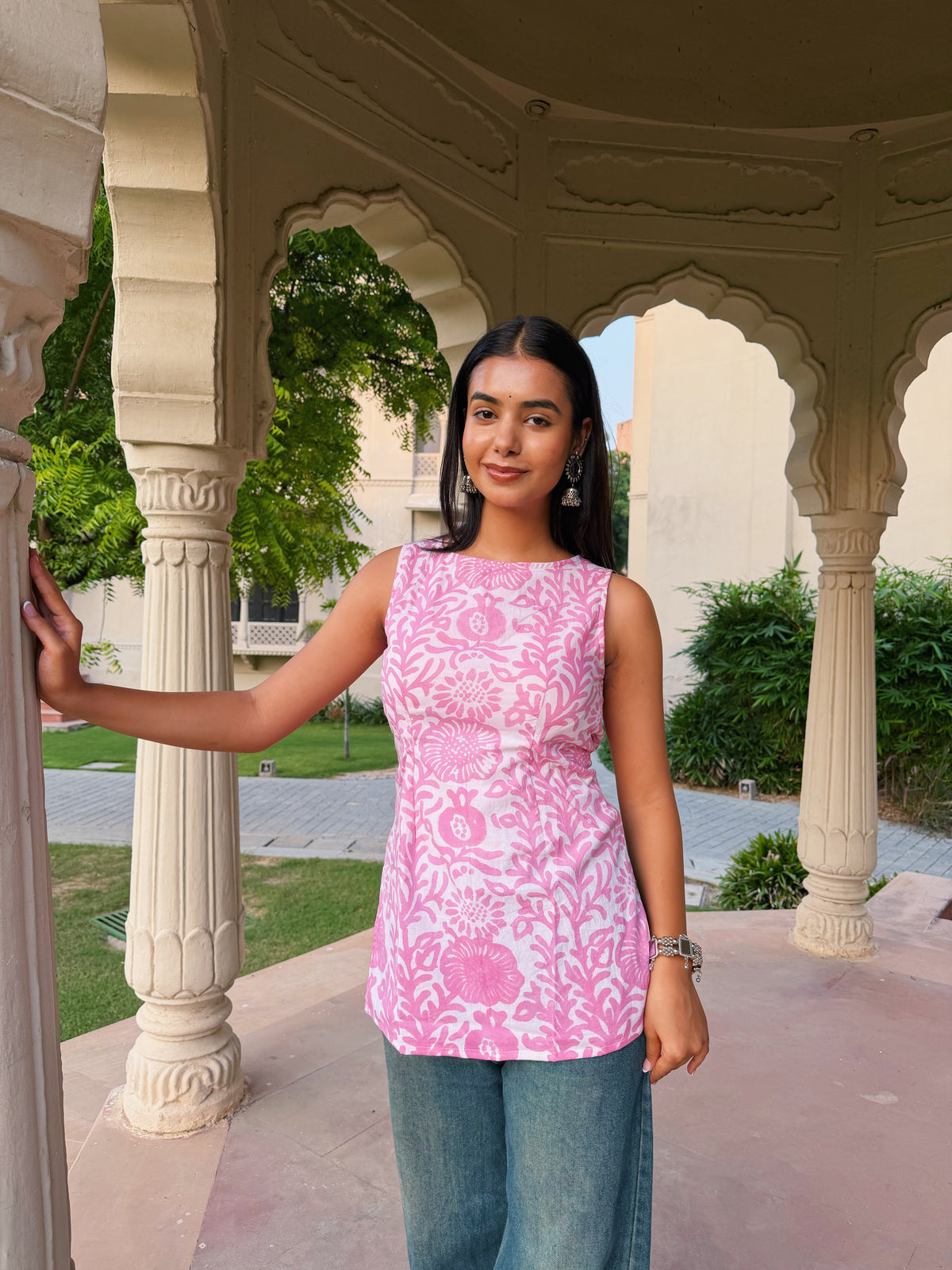 Gulabo Kurti