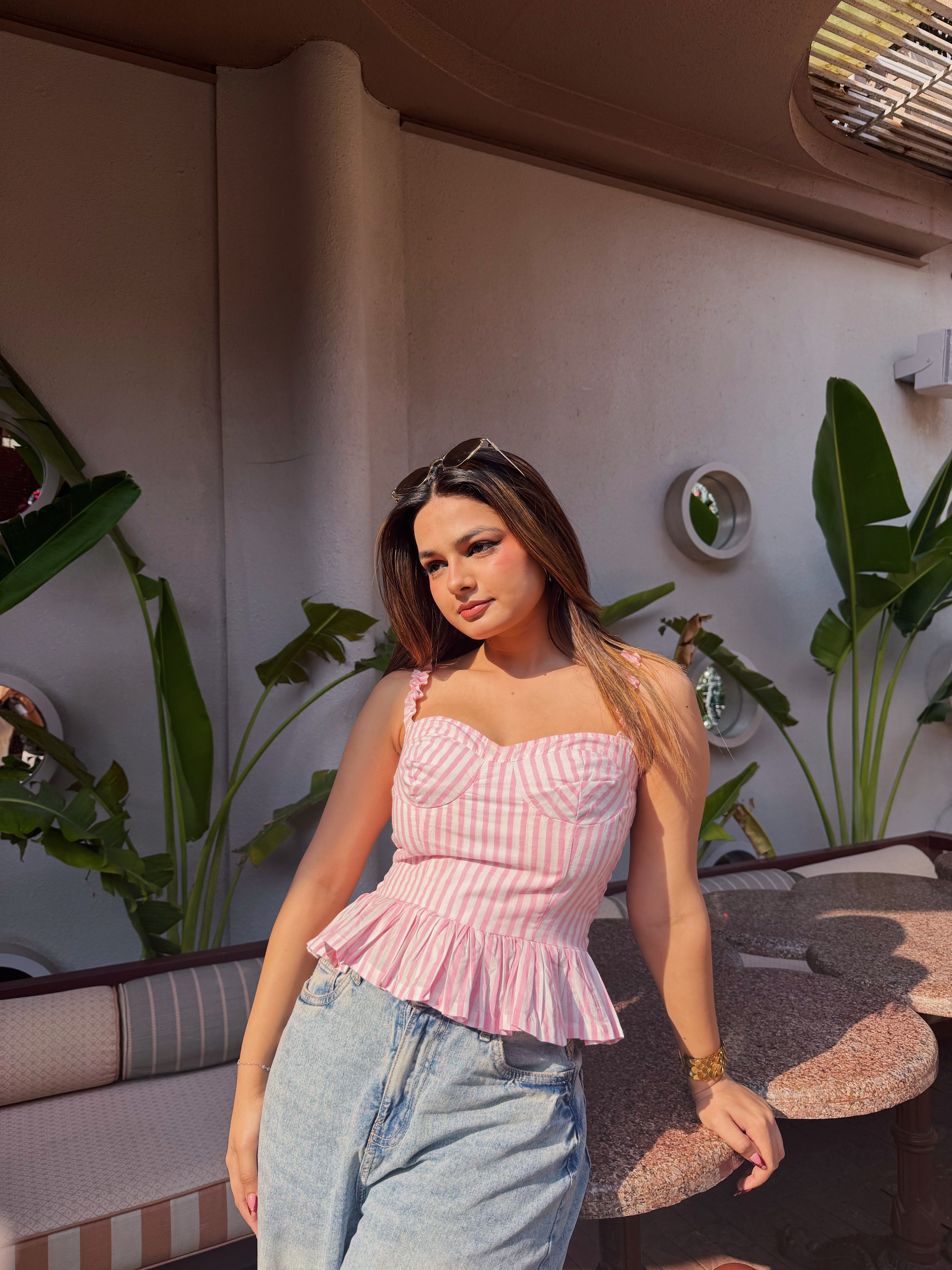 Rosé Frill Top