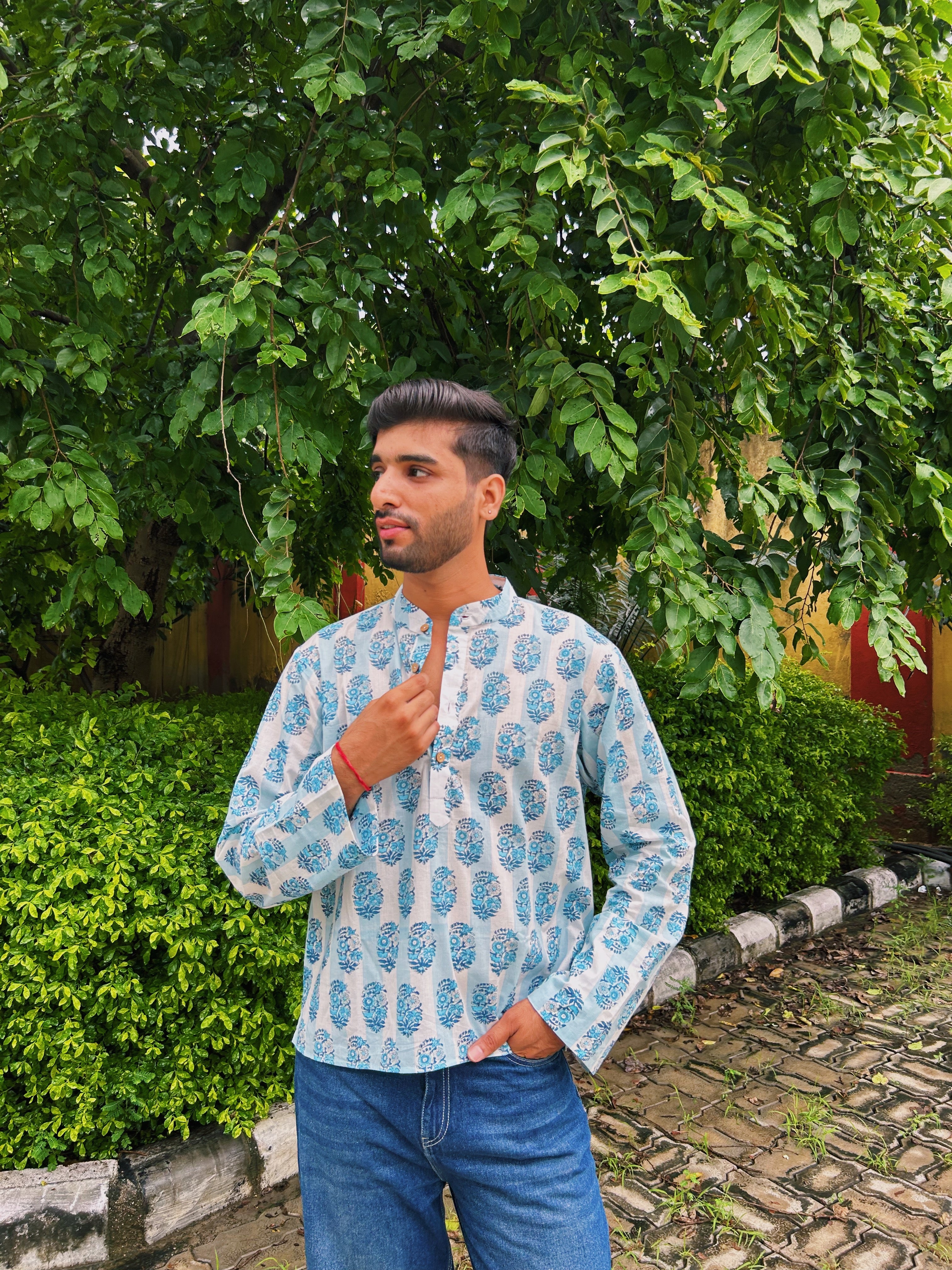 Neelkamal Kurta