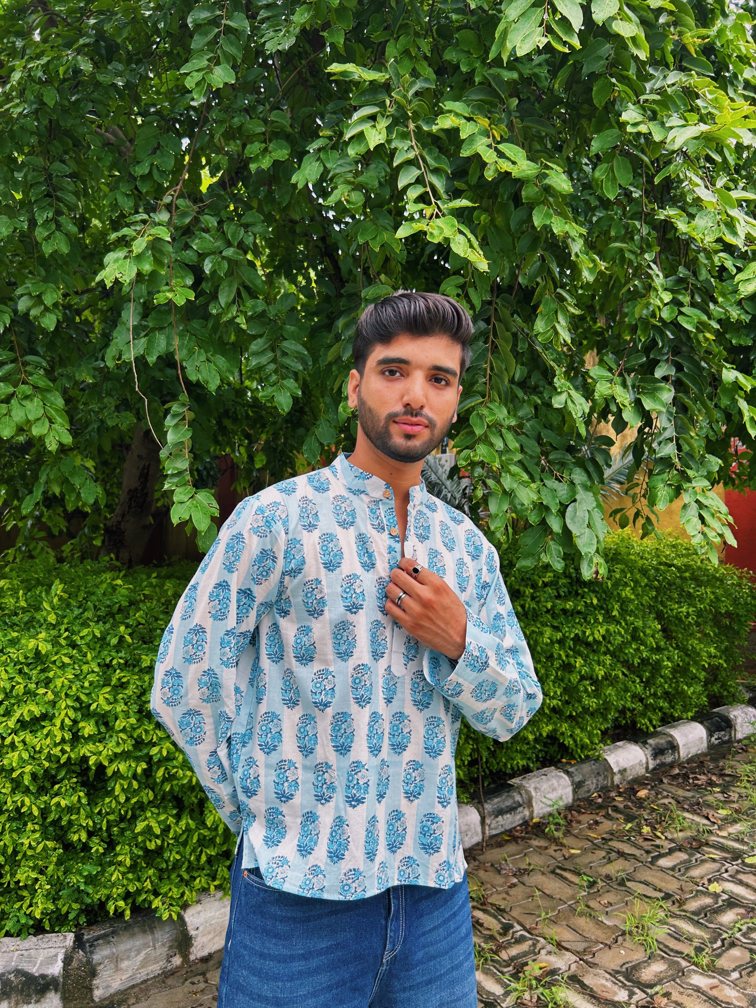 Neelkamal Kurta