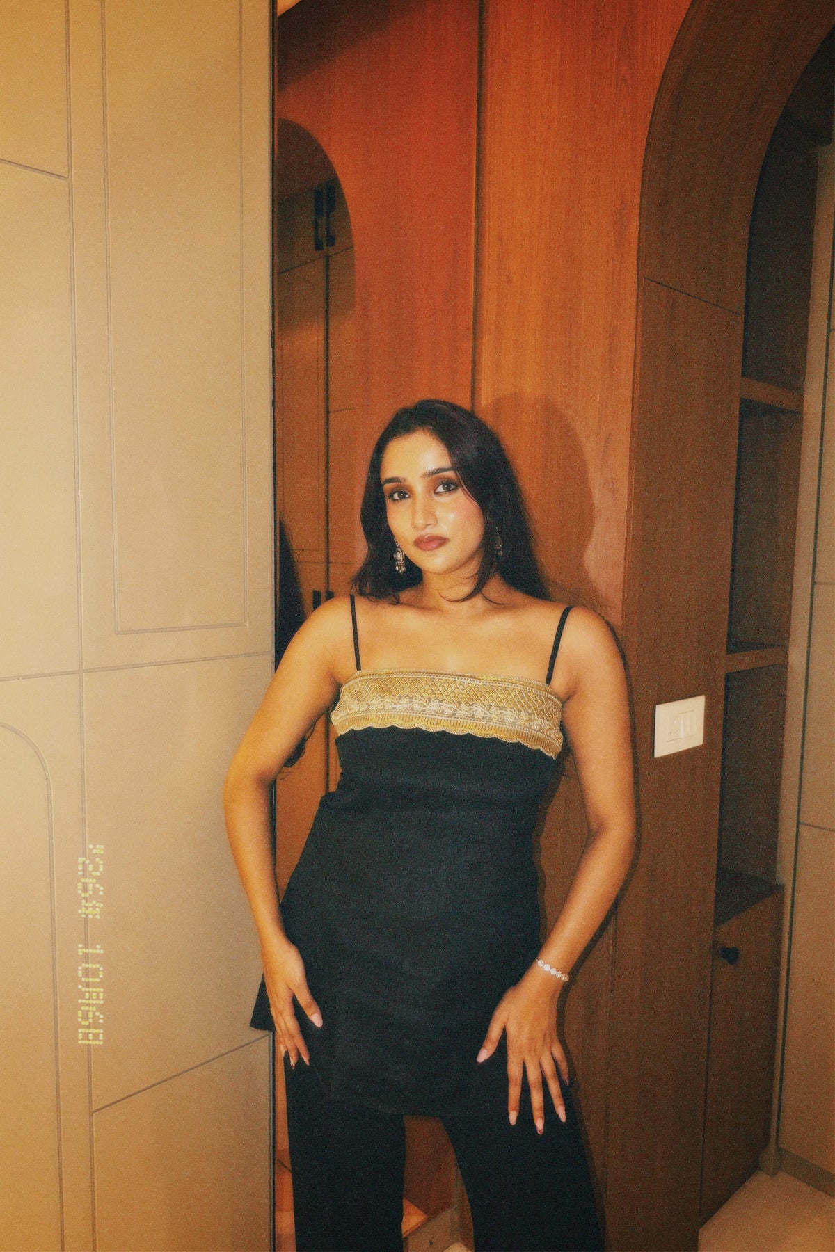 Mehfil Kurti