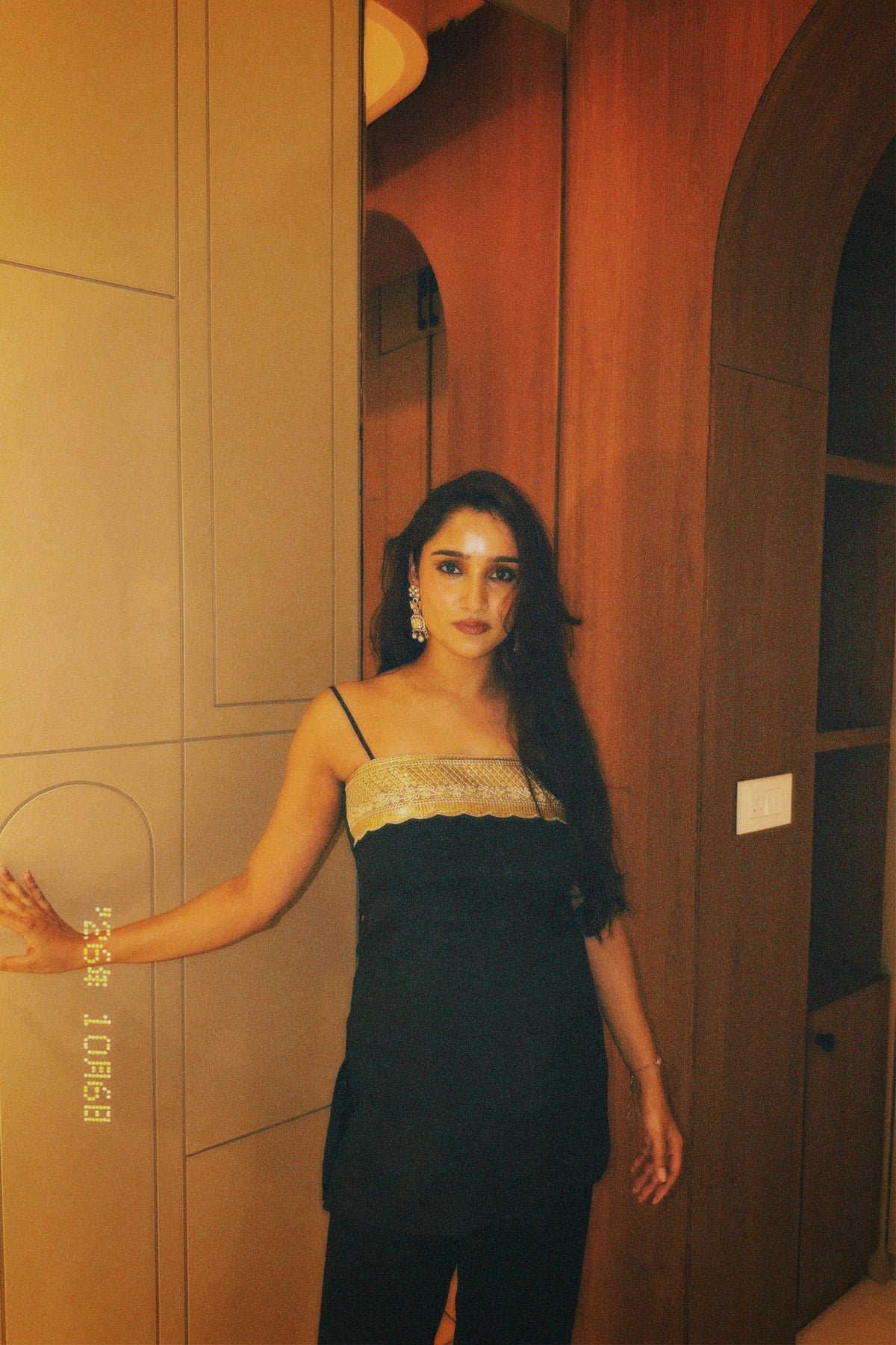 Mehfil Kurti