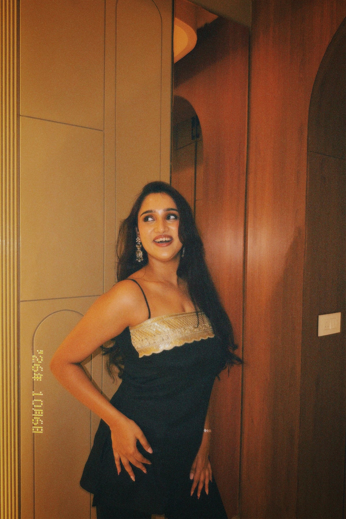 Mehfil Kurti